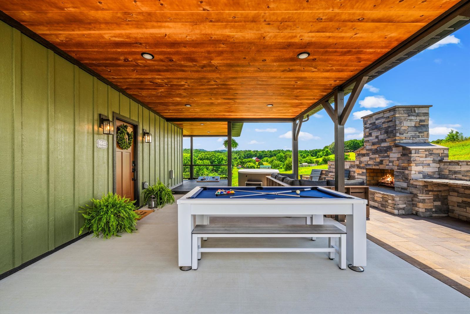 Cabin game room